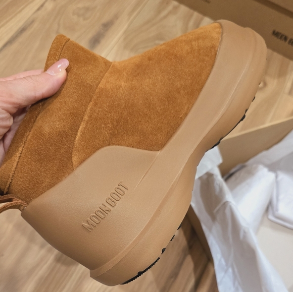 Moon Boot Luna Low Suede Boot Moon Boot Luna Suede Boot Low Cognac Tan - Picture 13 of 13